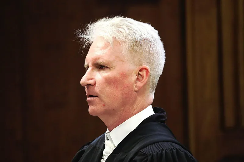 'Overwhelmed' lawyer in R60m lawsuit against banks now barred from proceedings