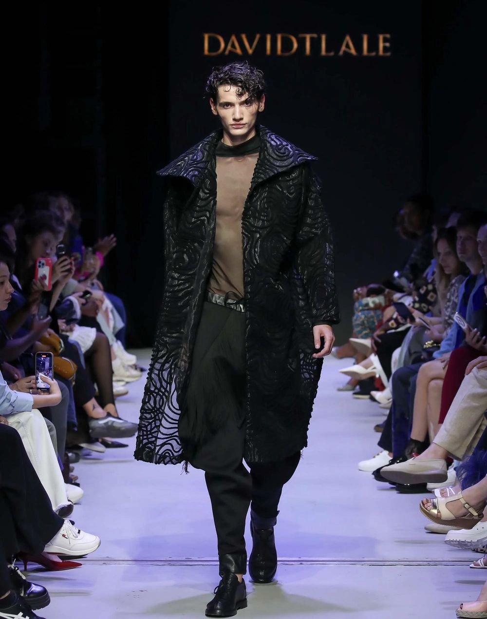 Moscow Fashion Week weaves stories of identity and sustainability into ...
