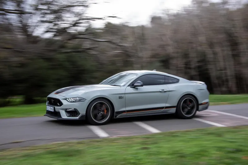 2021 Ford Mustang Mach 1