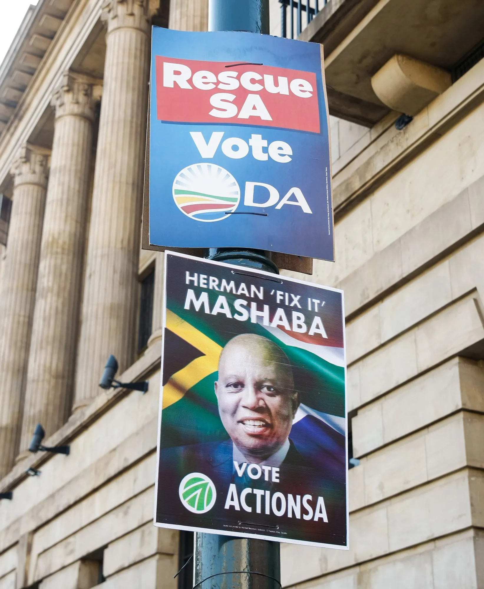 DA calls on political leaders to denounce violence following attack on members - Vimarsana News