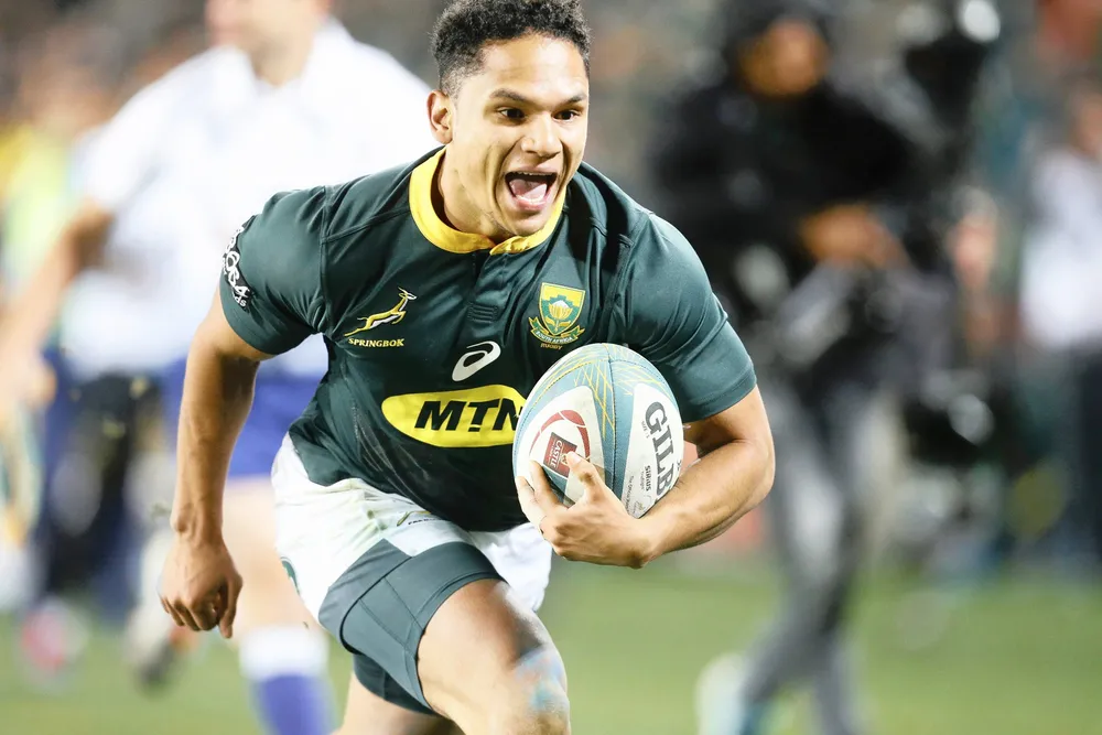 With Faf de Klerk out injuryed, will Herschel Jantjies be the Springboks’ number one scrumhalf on tour, or will that honour be Cobus Reinach’s?