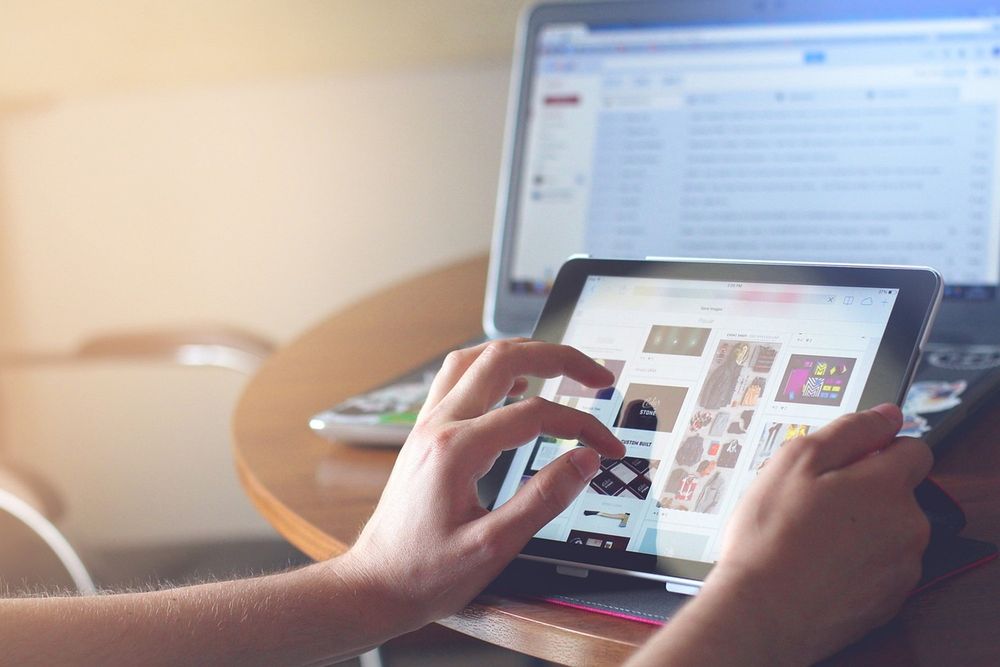 Young South African gadget users lack internet safety guidance