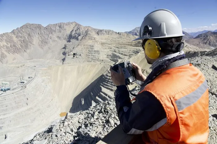 Anglo American, through its 50.1%-owned subsidiary, Anglo American Sur S.A. (AAS), and Codelco announced on Wednesday they had completed an agreement to implement a joint mine plan for their respective Los Bronces and Andina copper mines in Chile. 