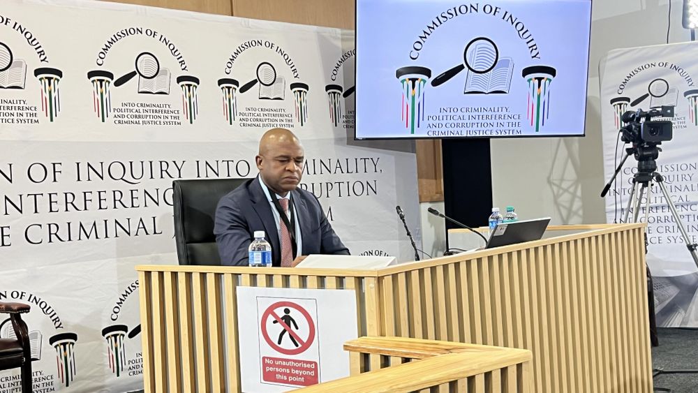 Correctional Services boss Thobakgale says guards ‘helped’ Madiba escape twice - IOL