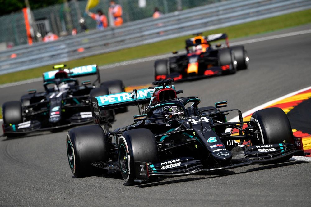 Lewis Hamilton chasing 90th win this weekend as Ferrari braces for more pain