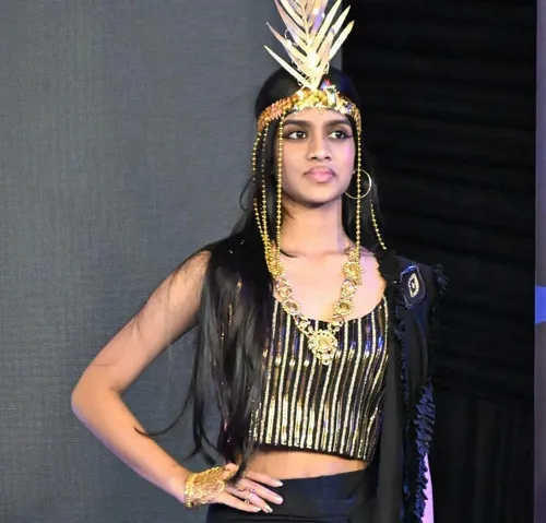 SA’s rising fashion star: How a Sivalia Kuppen (14) is turning dreams into reality
