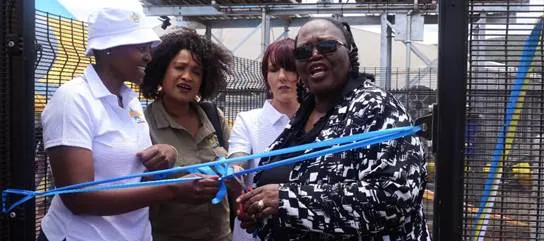 Ukusuka ekhohlo ukuya ekunene: 