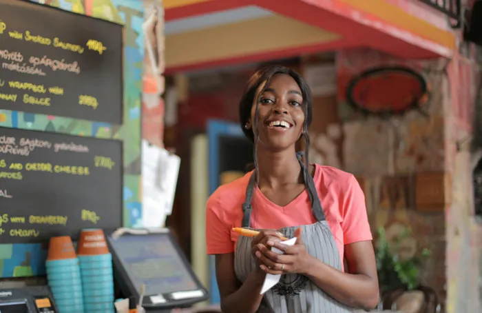 A waitress had her prayers answered when a customer tipped her R 1000 on R 120 bill in Morningside, Johannesburg. 