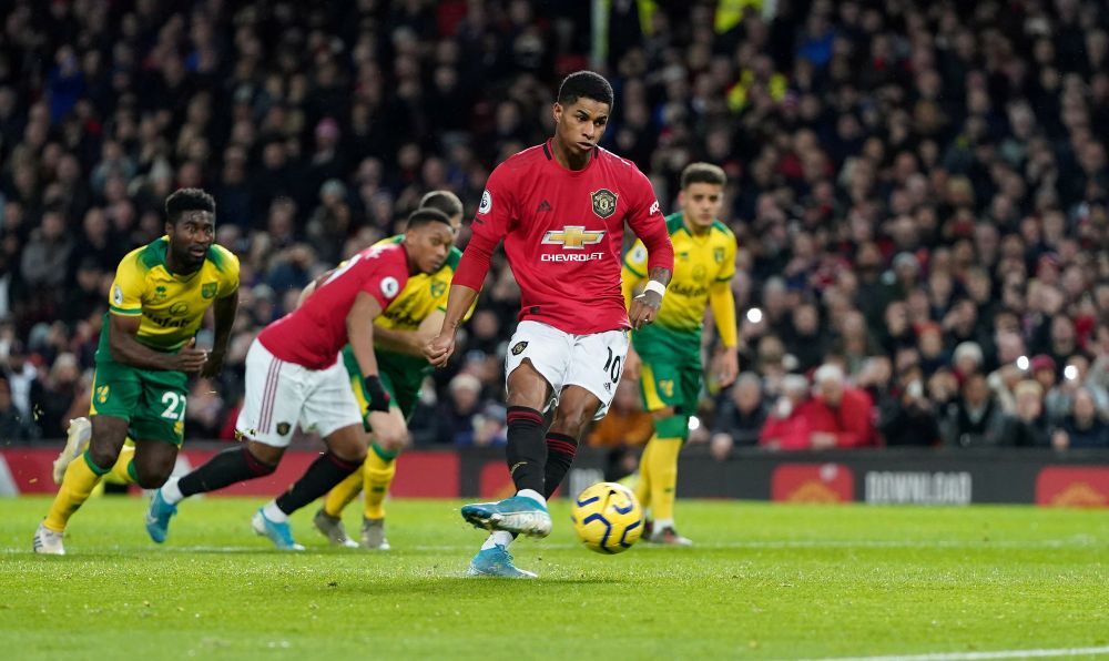 England's Rashford steps up campaign over free meals for children