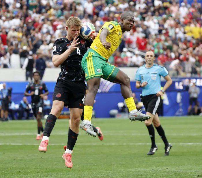 Bafana Bafana defender Mbekezeli Mbokazi has social commentators buzzing following his performances at the Fifa World Cup.