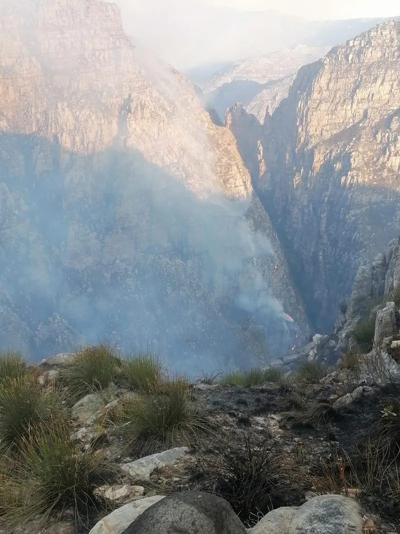 Franschhoek mountain fire continues for tenth day as firefighters battle challenging terrain