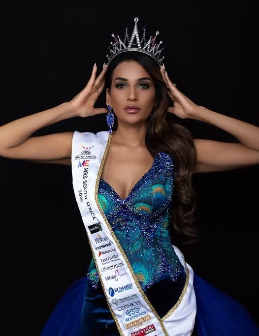 LOOK: Verushka Singh crowned Mrs South Africa