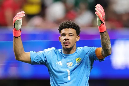 Mokoena late penalty keeps South Africa’s World Cup knockout hopes alive