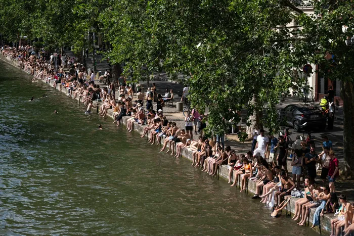 Schools close, trains cancelled as Europe swelters in record heat