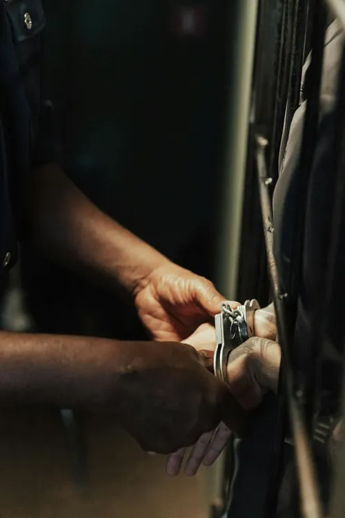 Free State armed gang abducts elderly couple and steals from their bank accounts