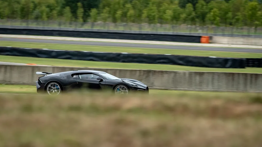 2021 Bugatti La Voiture Noire