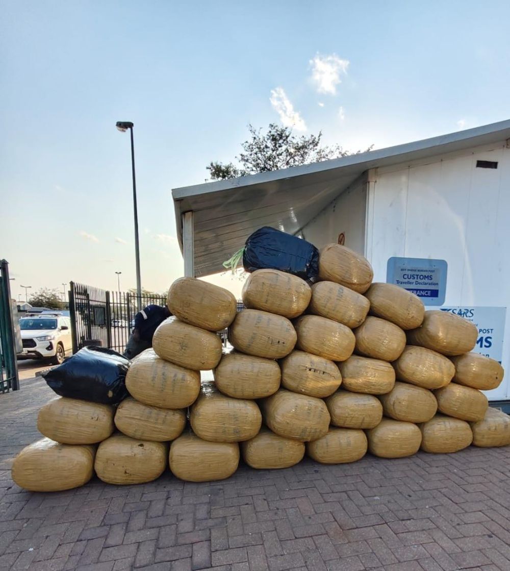 BMA seizes cannabis, tobacco and suspected heroin in week of border operations - IOL