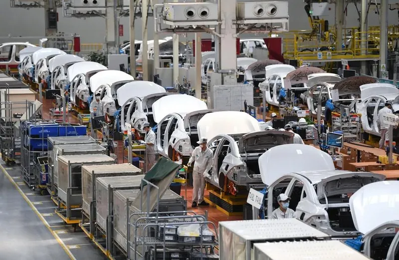 Chinese brands boost competition, but legacy carmakers still dominate SA's market