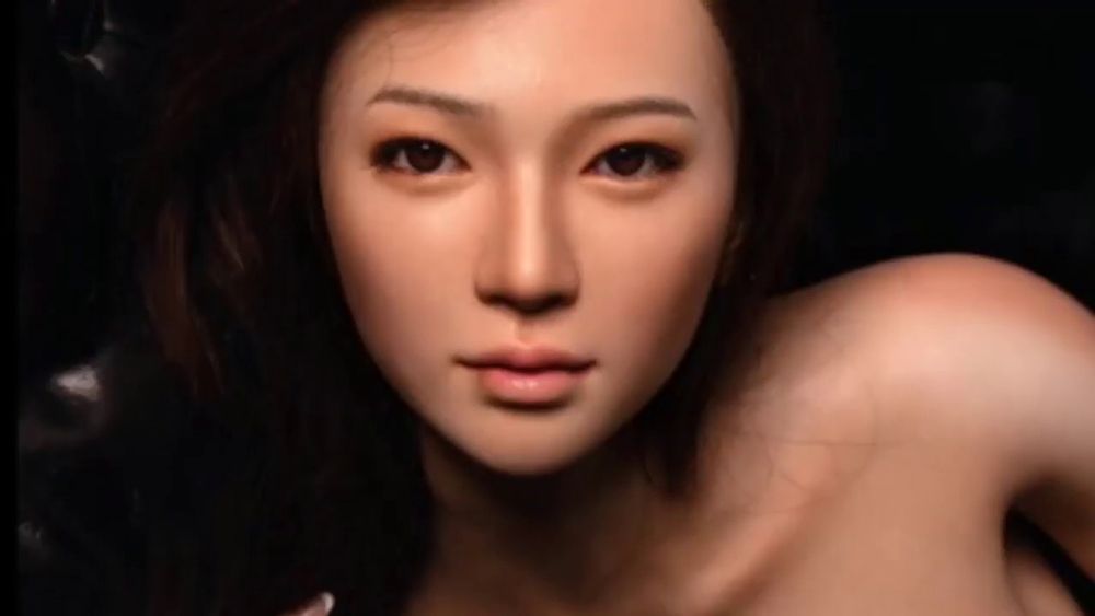 Sex doll company produces 99% accurate 'clone' of human model
