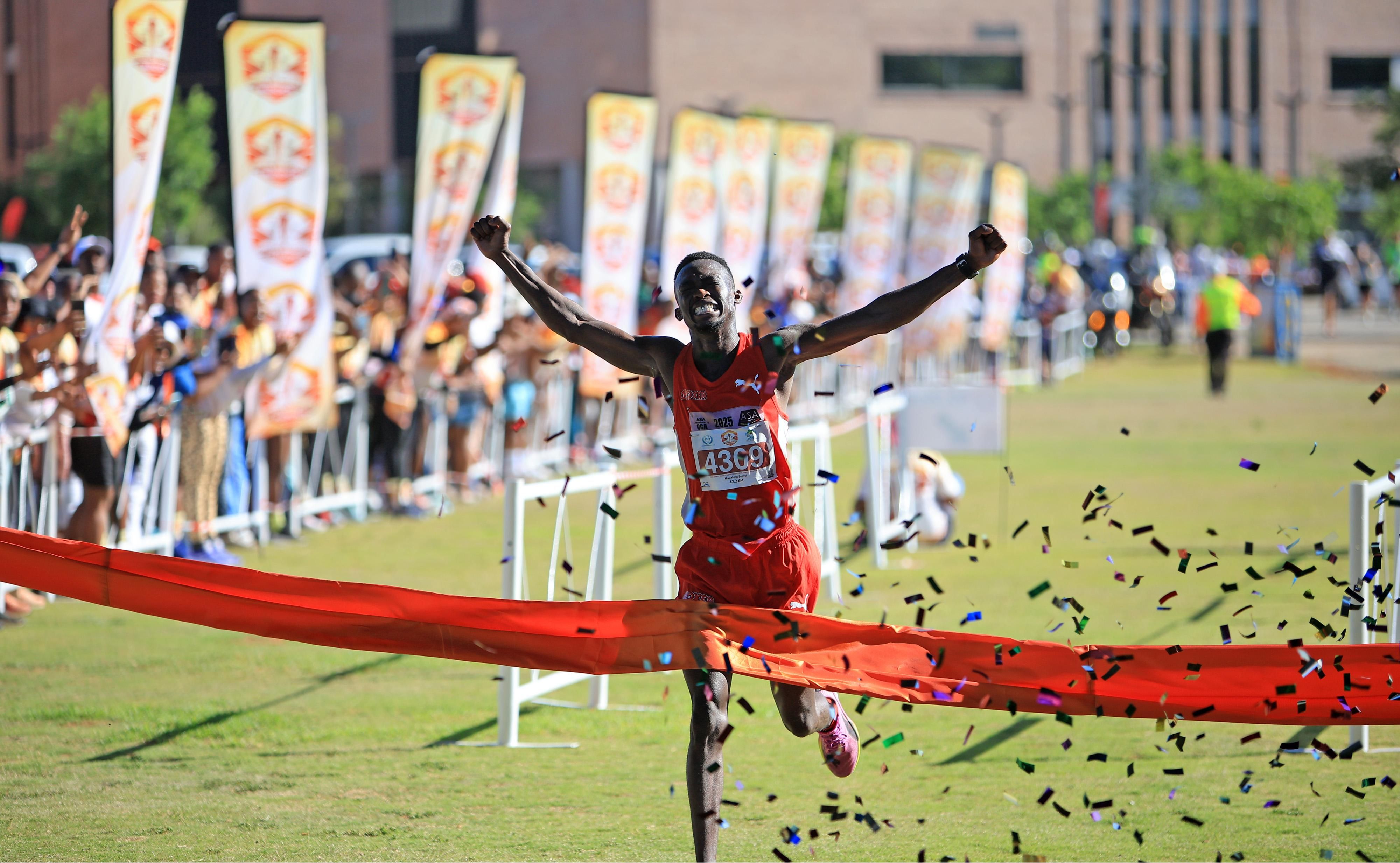 Seloyi wins inaugural Kimberley Big Hole Marathon as Northern Cape ...