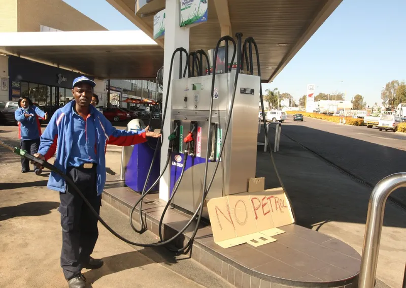 Fuel stock hoarding: Ramaphosa and Mantashe urged to intervene to ensure stability, prevent disruptions