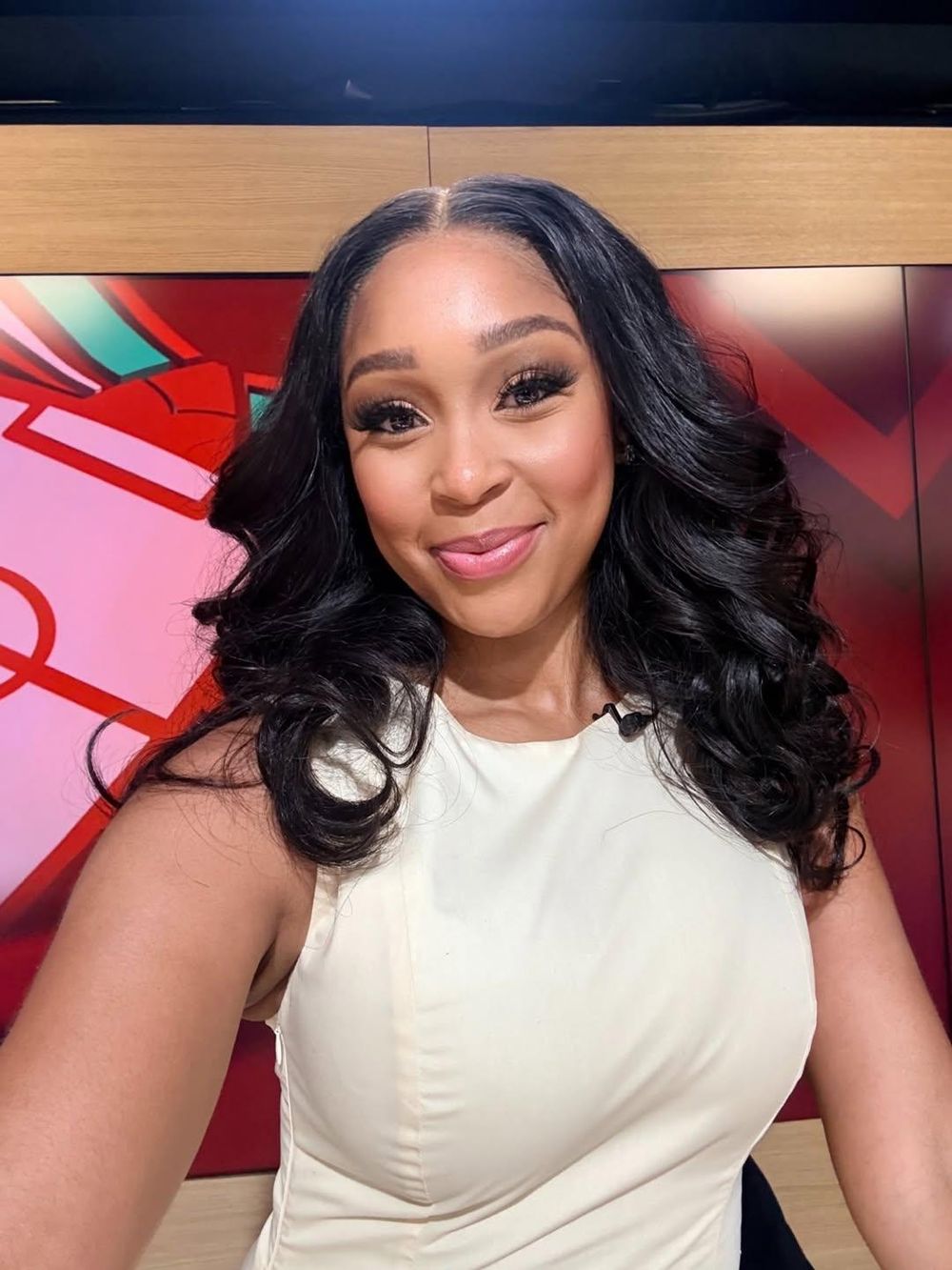 Art or nudity? Minnie Dlamini's daring Instagram photo divides opinions