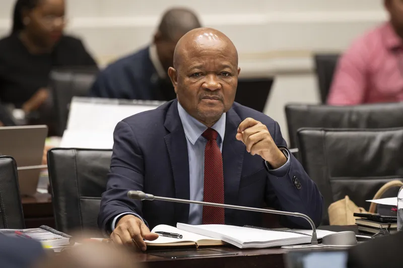 The Challenges of Parliamentary Oversight in an Era of Multi-Party Coalitions