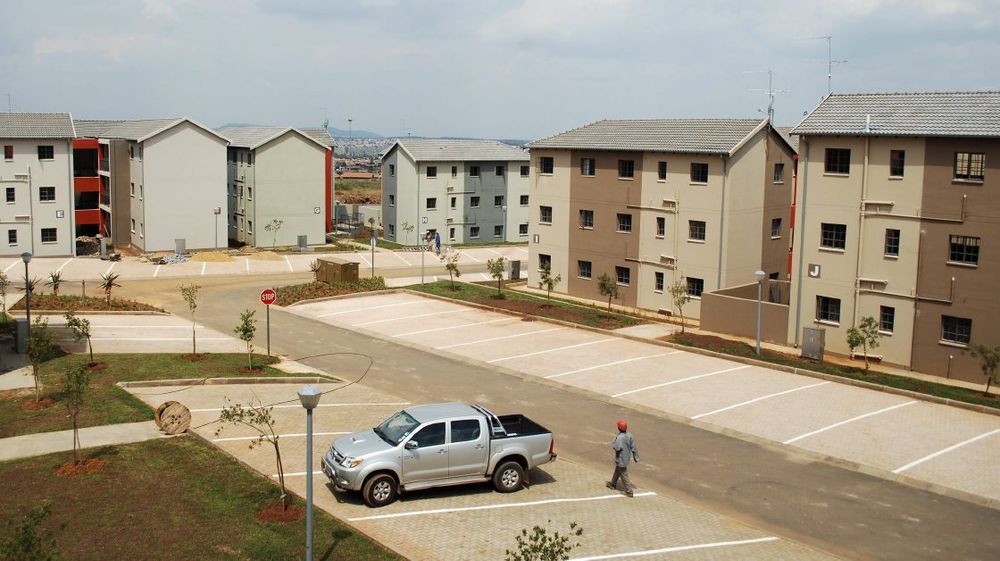 Exploring the barriers to homeownership for low-and moderate-income families in South Africa