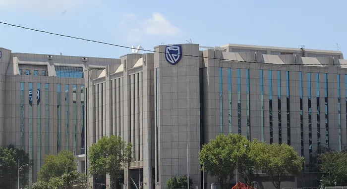 In a sample of 173 transactions extracted from the FinCEN files, the International Investigation ICJ’s data shows how suspicious transfers flowed to and from South Africa with around $482 758 (R7 861 183) received and $60 270 011 (R981 430 832) sent. Standard Bank features prominently in these reports, says Corrie Kruger. Picture: Karen Sandison/African News Agency(ANA)