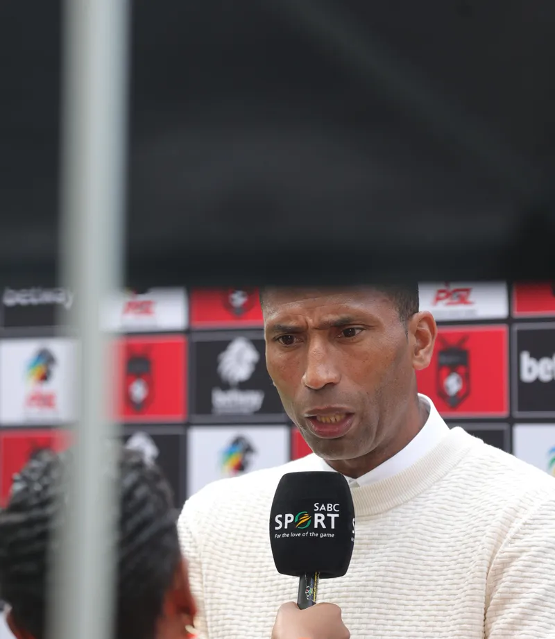 Abdeslam Ouaddou hits out at 'booing' home fans despite Orlando Pirates' 6-0 rout