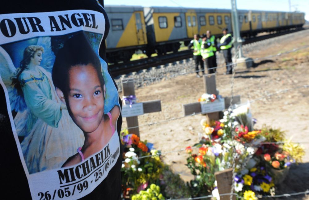 Scholar transport tragedy opens old 'Blackheath train-crossing wounds'