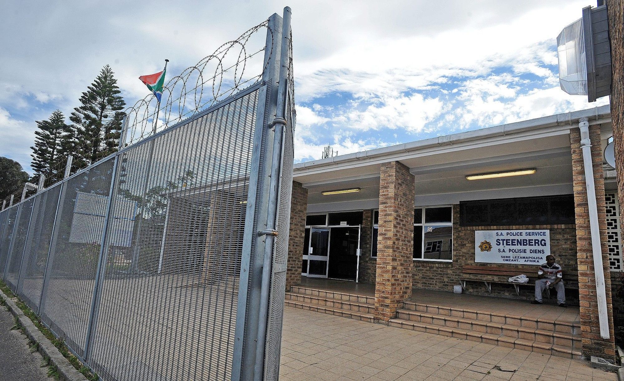 Violence erupts in Cape Town: Six fatalities in 24 hours