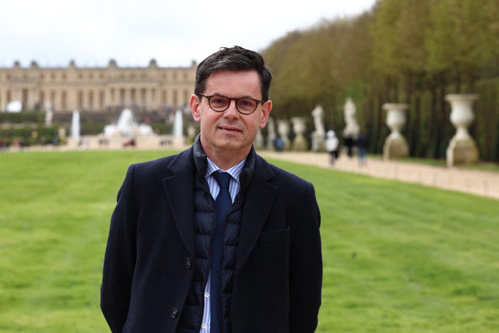 France appoints new president at Louvre