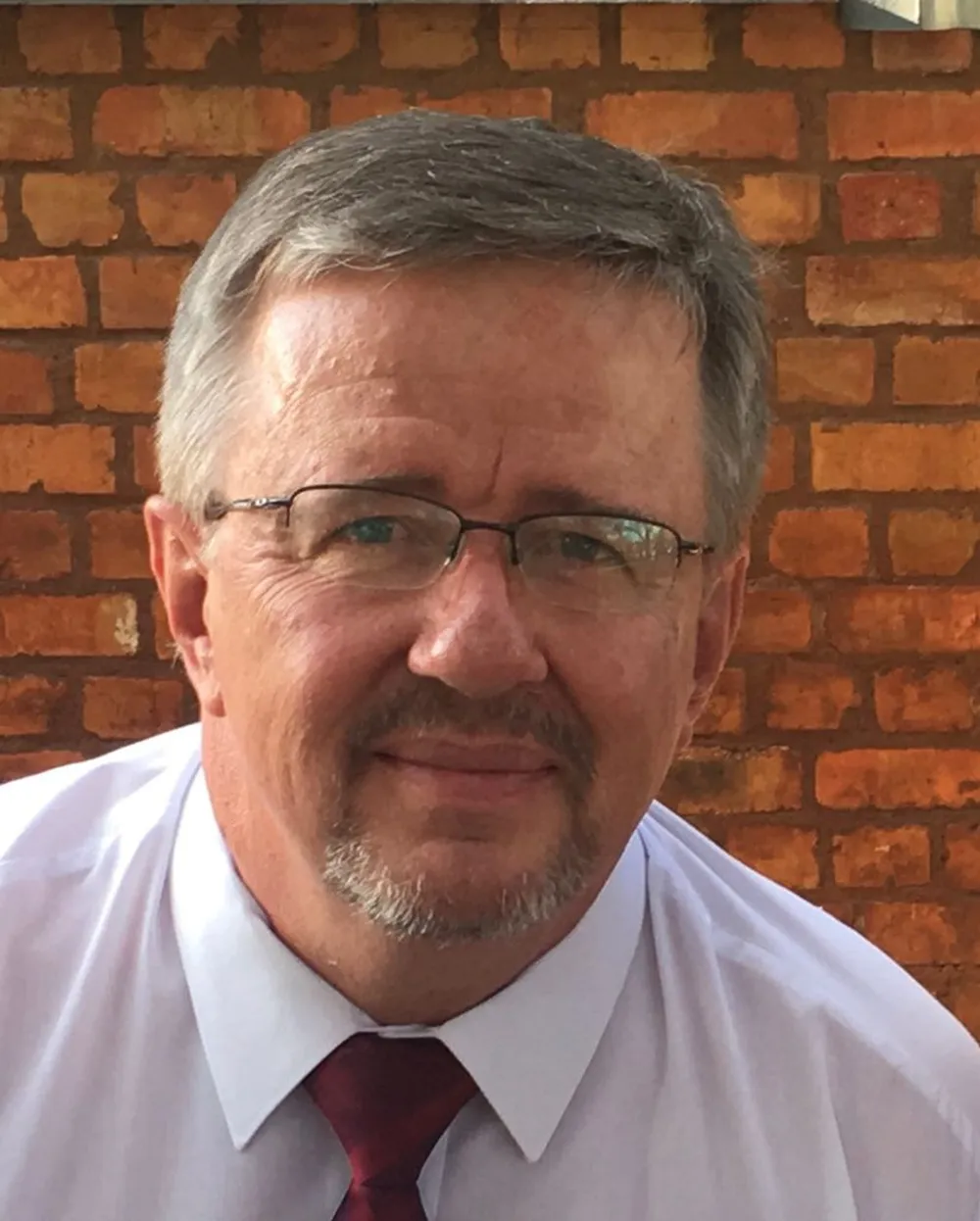 Roelof Retief