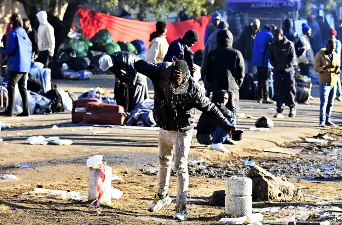 Hundreds of Malawians continue to endure freezing nights outside their consulate in Woodmead, near Sandton, as they eagerly await to be deported back home.