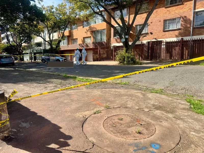Four armed robbers targeting airport travellers killed in Yeoville during shootout with police