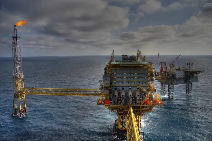 Five missing after oil rig sinks off Gabon