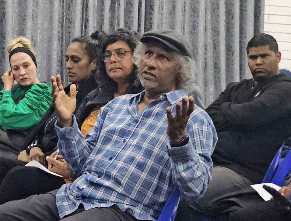Hillary residents confront eThekwini Municipality over service failures
