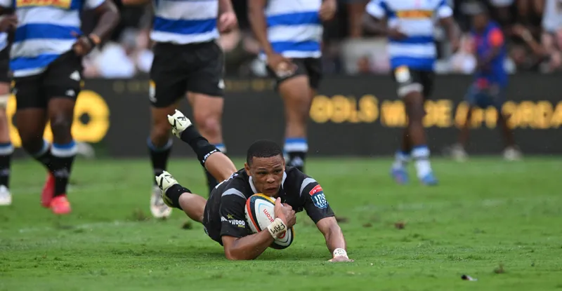 JP Pietersen urges Sharks to stay grounded after historic double over Stormers