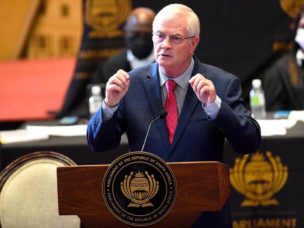 Groenewald wants to repatriate 27,000 foreign nationals clogging South African prisons