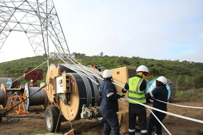 The cooperation programme will facilitate the exchange of technical expertise between French and South African transmission operators. Experts from RTE international and NTCSA will work together through workshops, study visits in both countries, research initiatives and pilot projects.