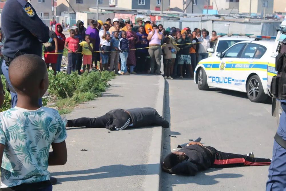 Police chase down car thieves in Delft while Operation Restore nets ...