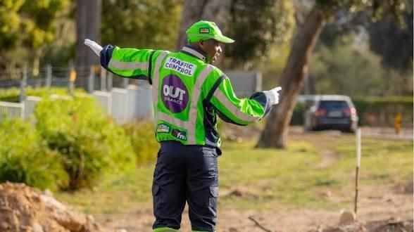 OUTsurance told to pull Cape Town ads over misleading pointsmen claims - IOL