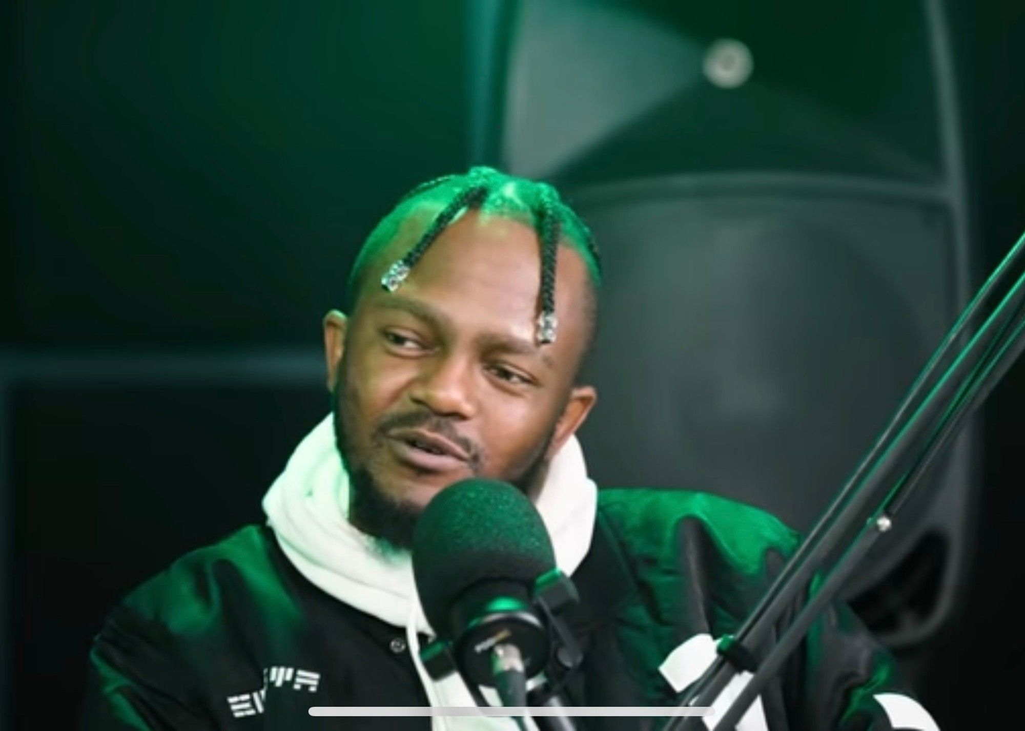WATCH: Kwesta finally explains the story behind his hoarse voice
