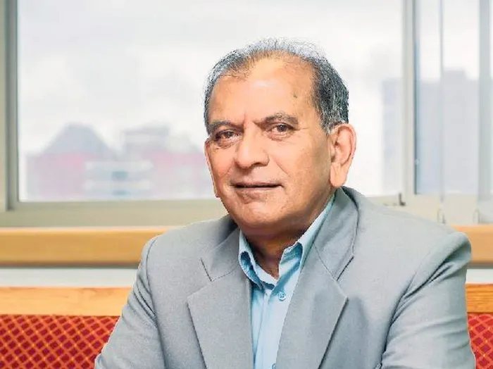 Professor Dhiru Soni