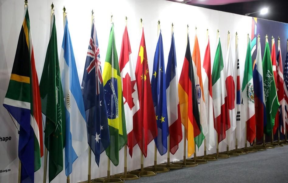 Former world leaders urge G20 to create a panel on inequality as Summit opens in Joburg