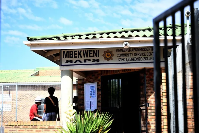 Une famille dévastée cherche justice pour une femme de Mbekweni retrouvée morte chez son petit ami