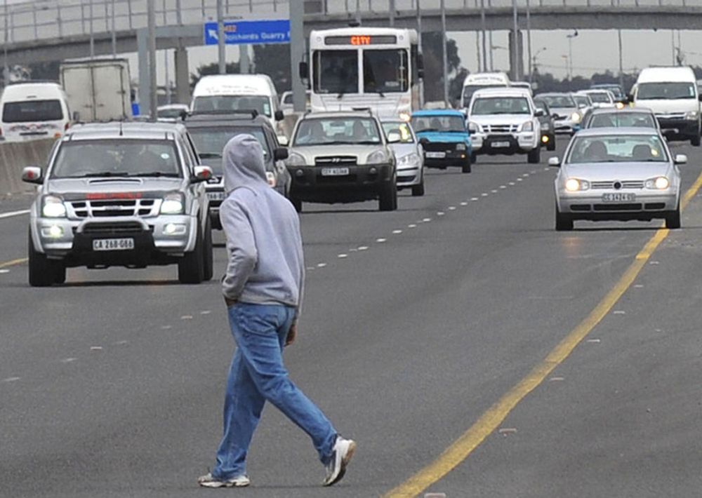 SANRAL claps back at Cape Town mayor's N2 Wall safety claims