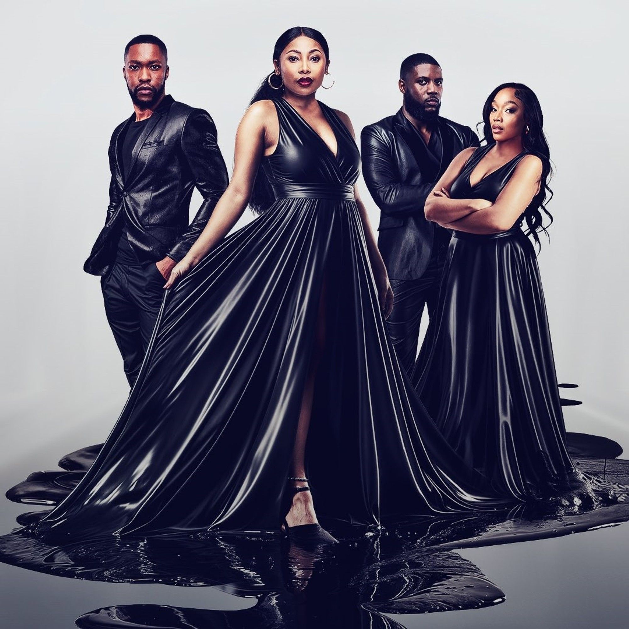 enhle-mbali-mlotshwa-and-mnqobi-kunene-bring-on-the-drama-in-how-to