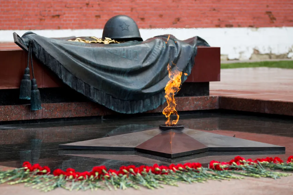 Tomb of the Unknown Solider, Alexander Garden, Moscow.